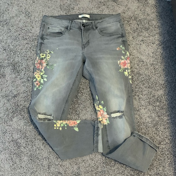 Dex Gray Floral Jeans Size 29 EUC - Picture 1 of 6